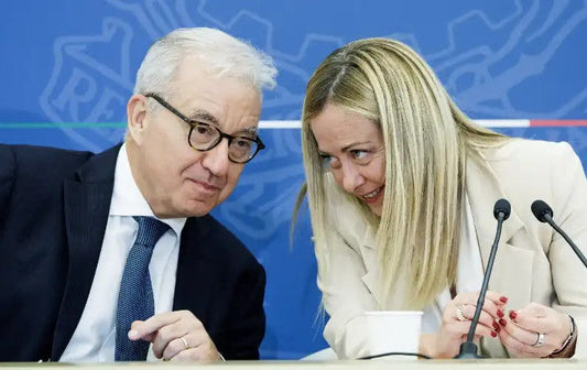 Canapa legale, Stato ostile: quando la politica cerca di comandare sopra i giudici